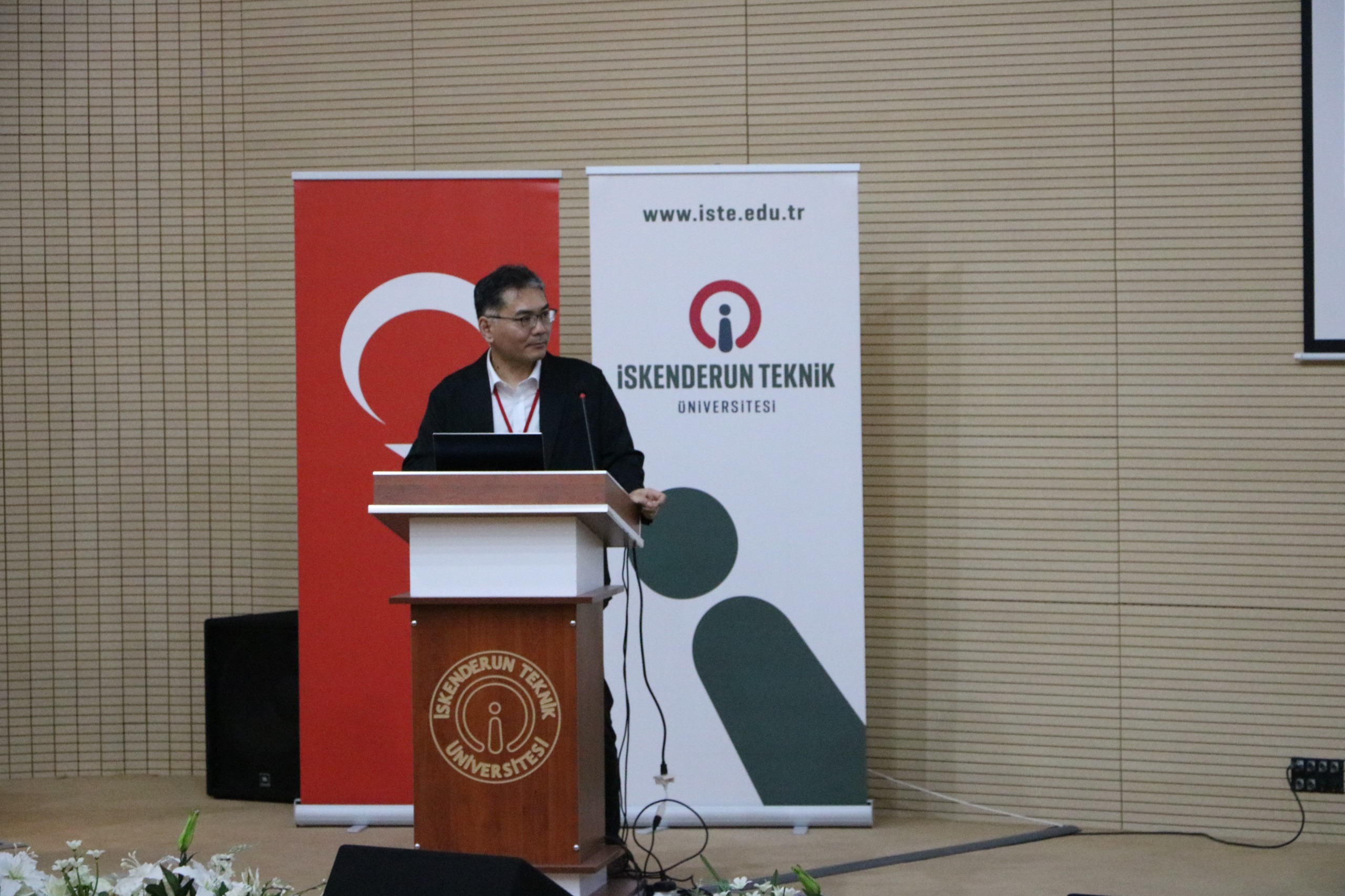 Iste Japon Bilim Insanları (6)