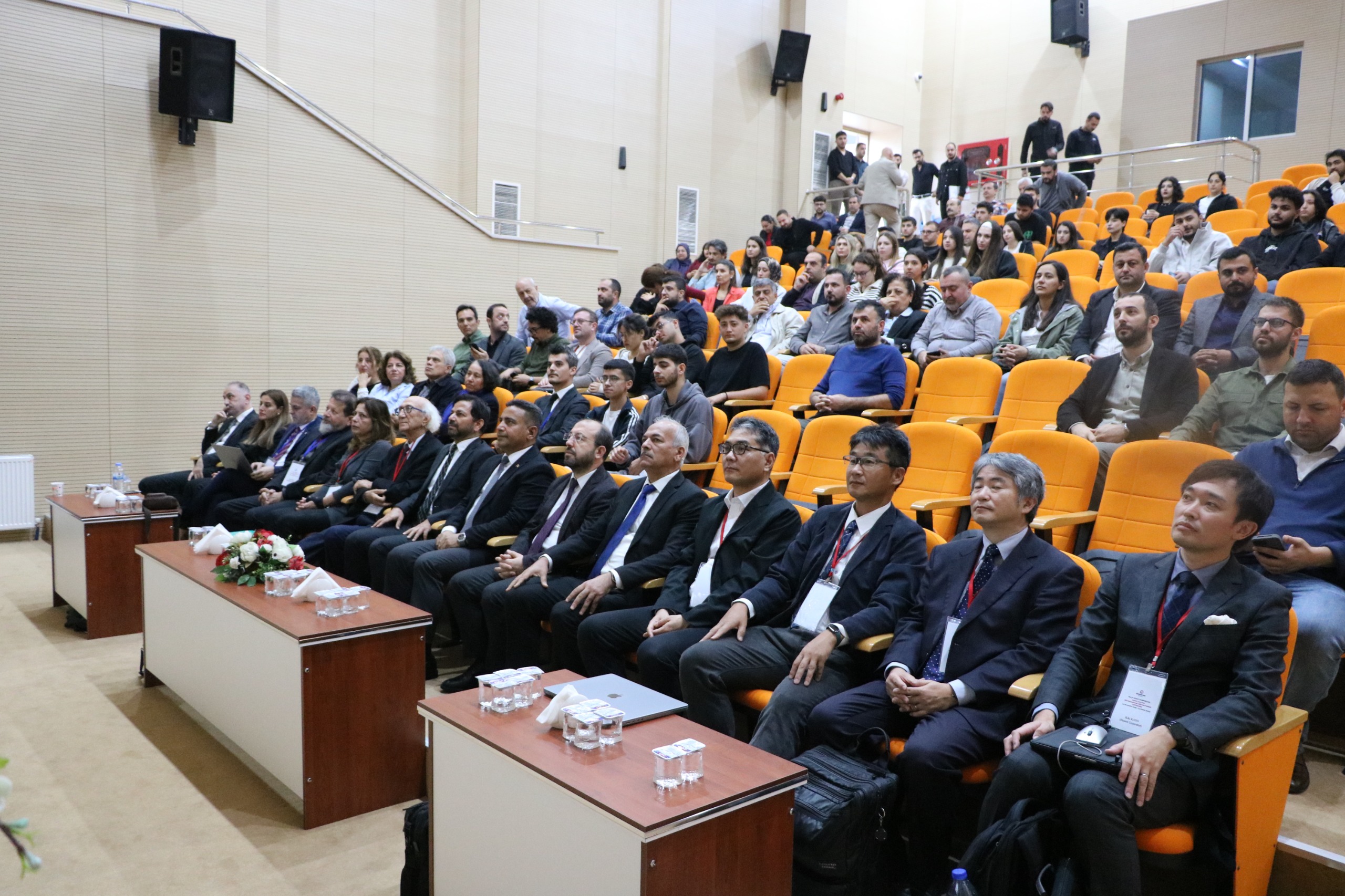 Iste Japon Bilim Insanları (8)