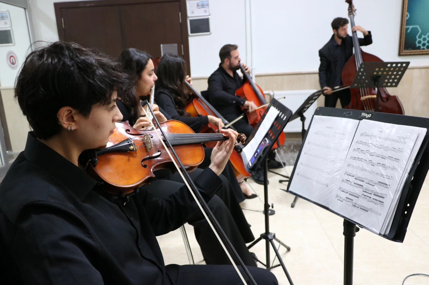 Isteli Ogretmenler Icin Caldi (4)