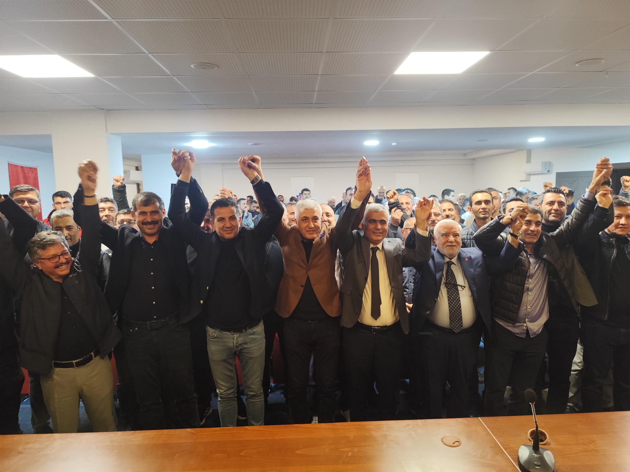 22Ca7C8F D473 4D63 Bf3C B213F098Cf86