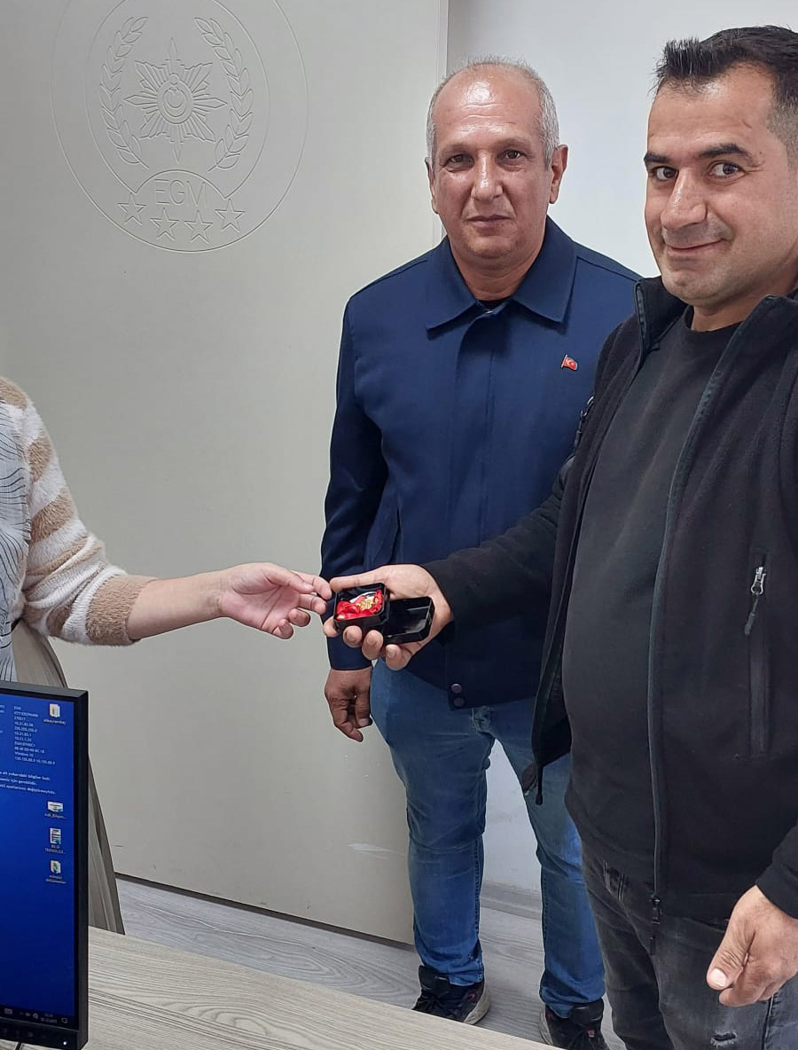 29730E26 7E9C 4Bb6 867D Aca08C4Bb192 Copy