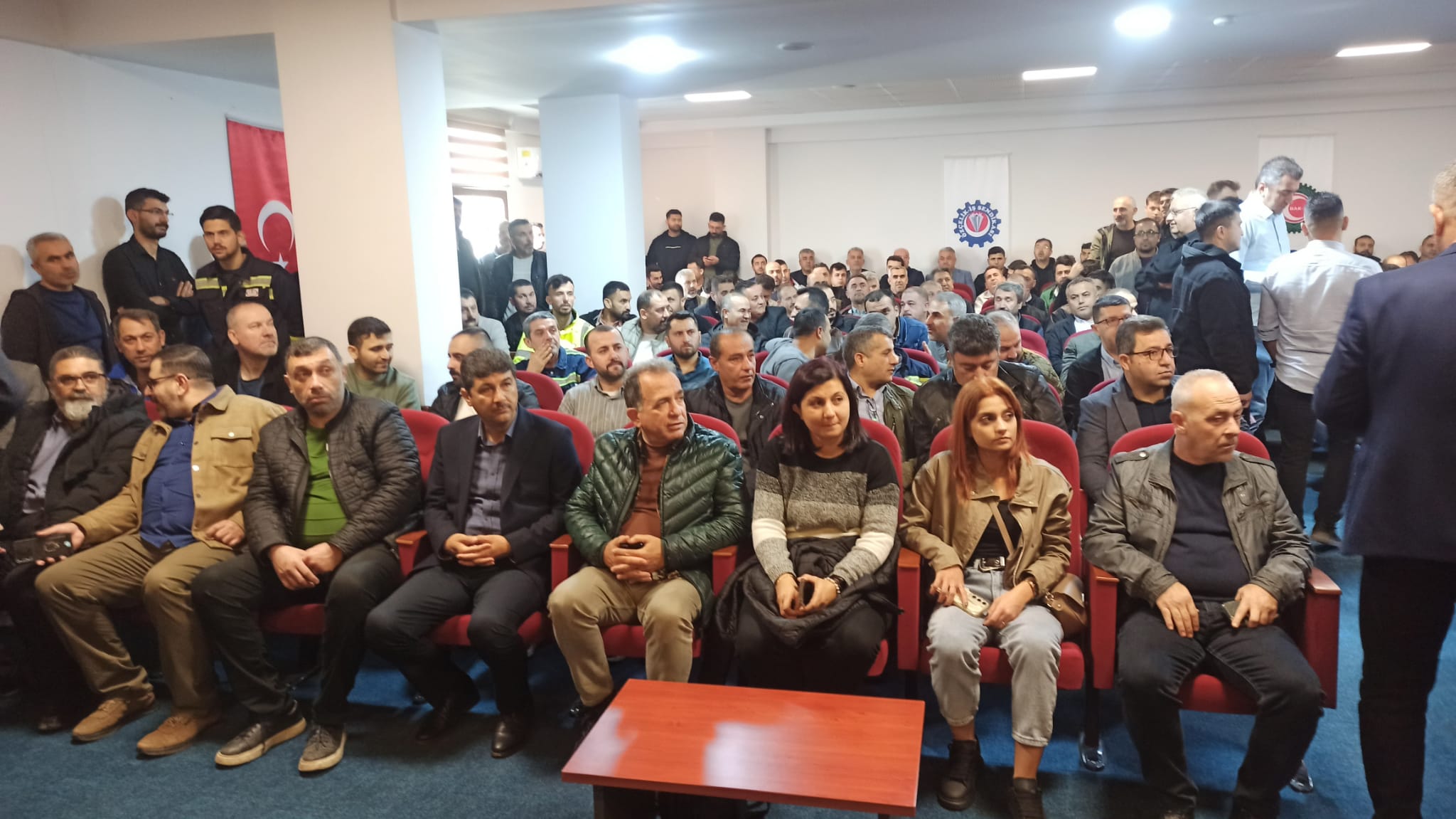 433Af0F2 F17C 433A 8949 Ada29E16A1D9