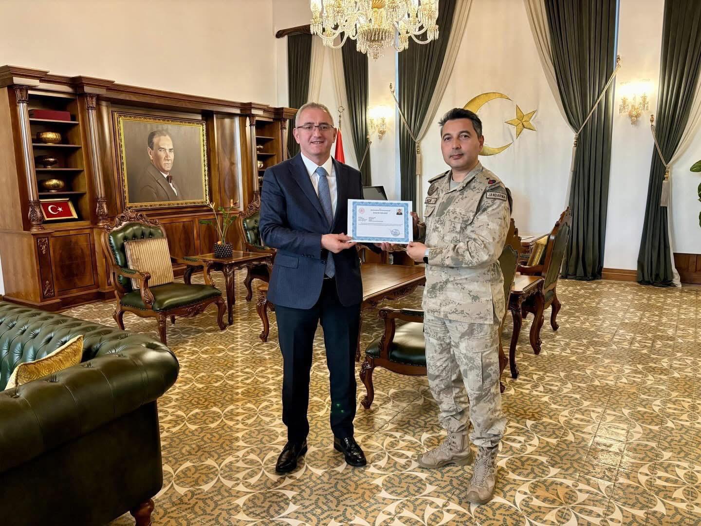 4B0838D0 24B0 44Ec 8334 C65171Af6D9C