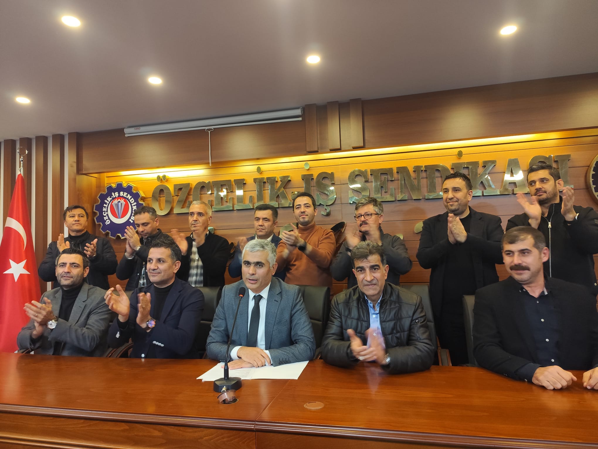 959D9F97 5379 47C1 B1Fa E7Bf75589F32