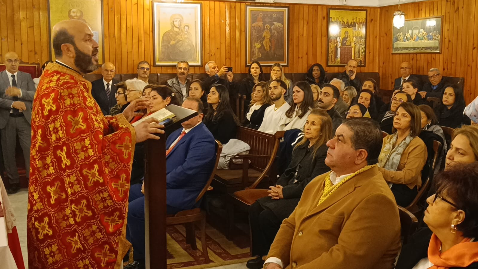 D17Ab1E9 7166 494E B16B 35C453679Eee