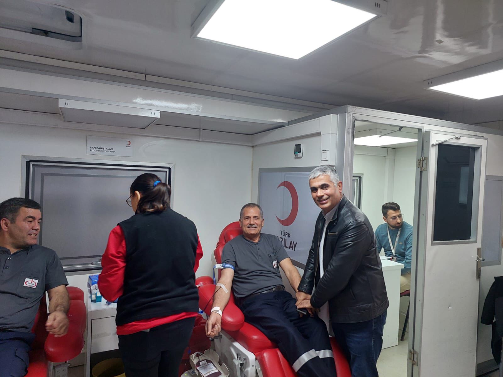 Isdemir Kan Bagısı (6)