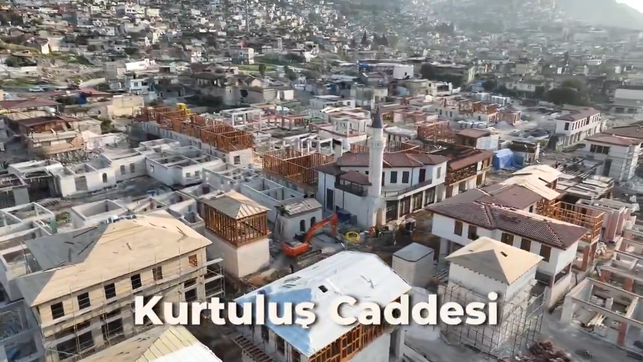 Ssstwitter.com 1764574821833.Mp4 Snapshot 00.01.499