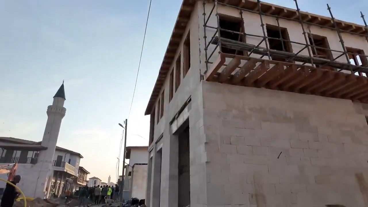 Ssstwitter.com 1764574821833.Mp4 Snapshot 00.47.542