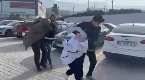 Whatsapp Video 2025 12 25 At 20.56.16.Mp4 Snapshot 00.01.353