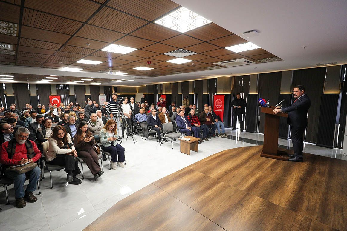 138D0Bbf E9C2 4Ff1 91F7 94D44B4Fb3D5