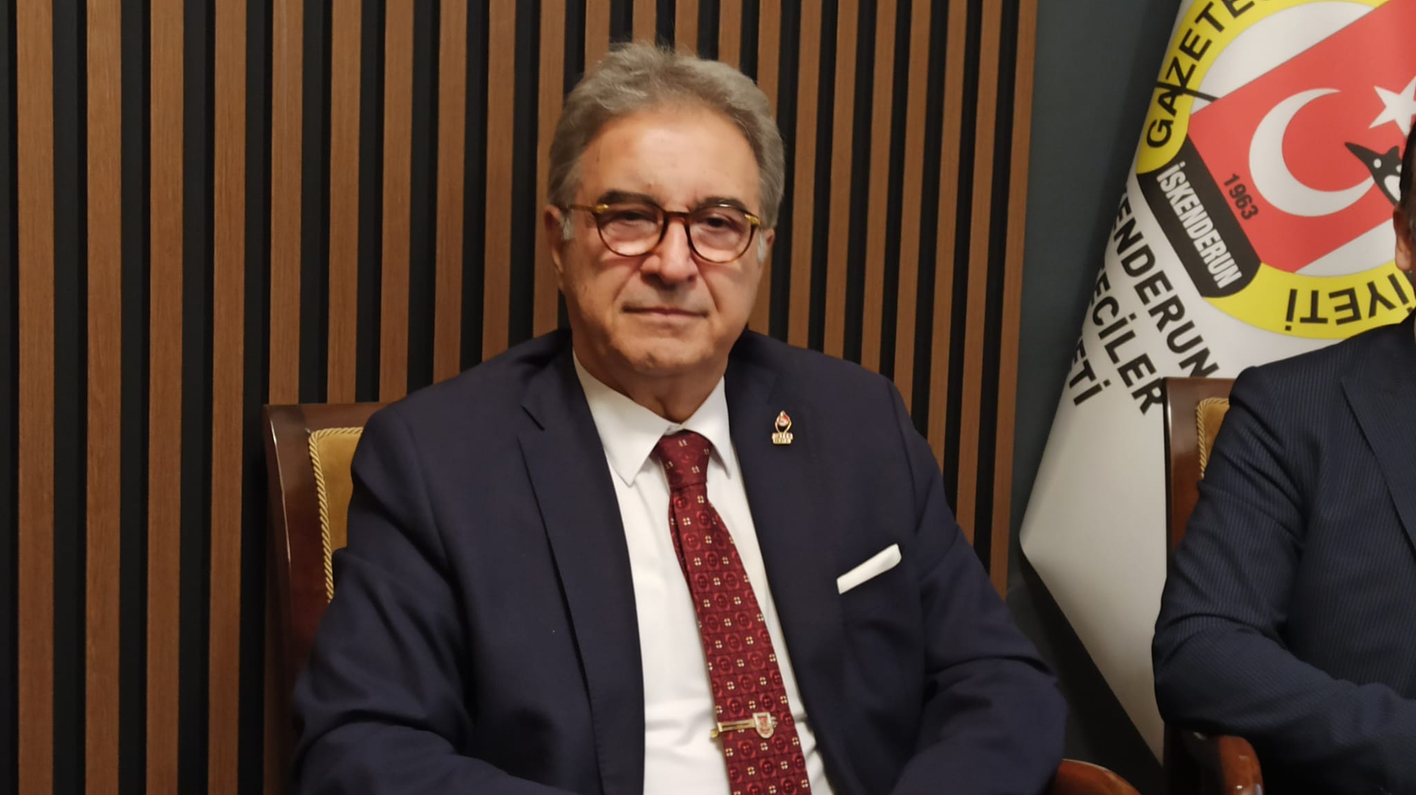 1D32Cb47 159E 465F B157 3Aecc8Bb169B