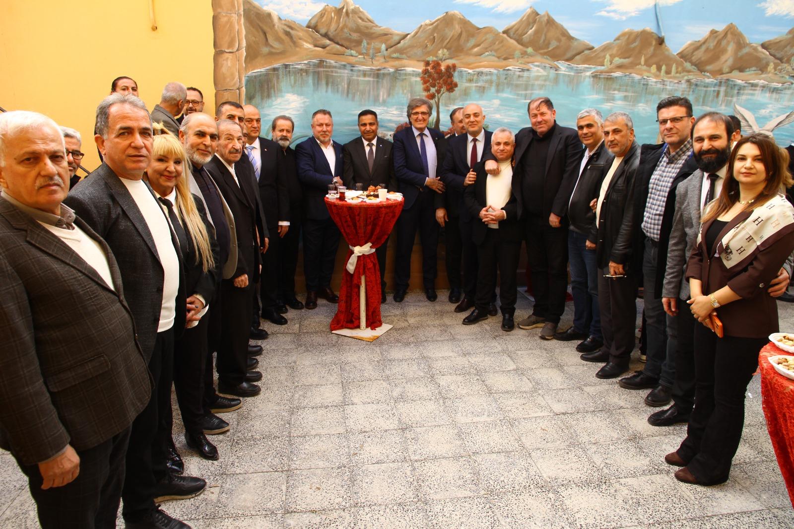 2Ec79858 D3E9 42C0 9B8B 00Ee37592631