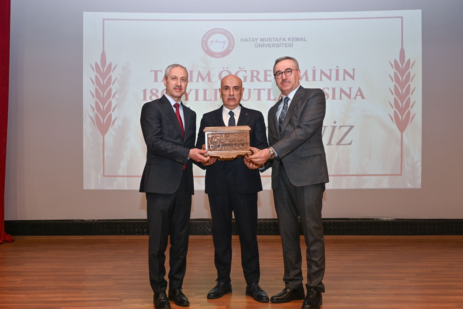 55Da33Ca F9C4 474C 9F10 41F8C7Daf359