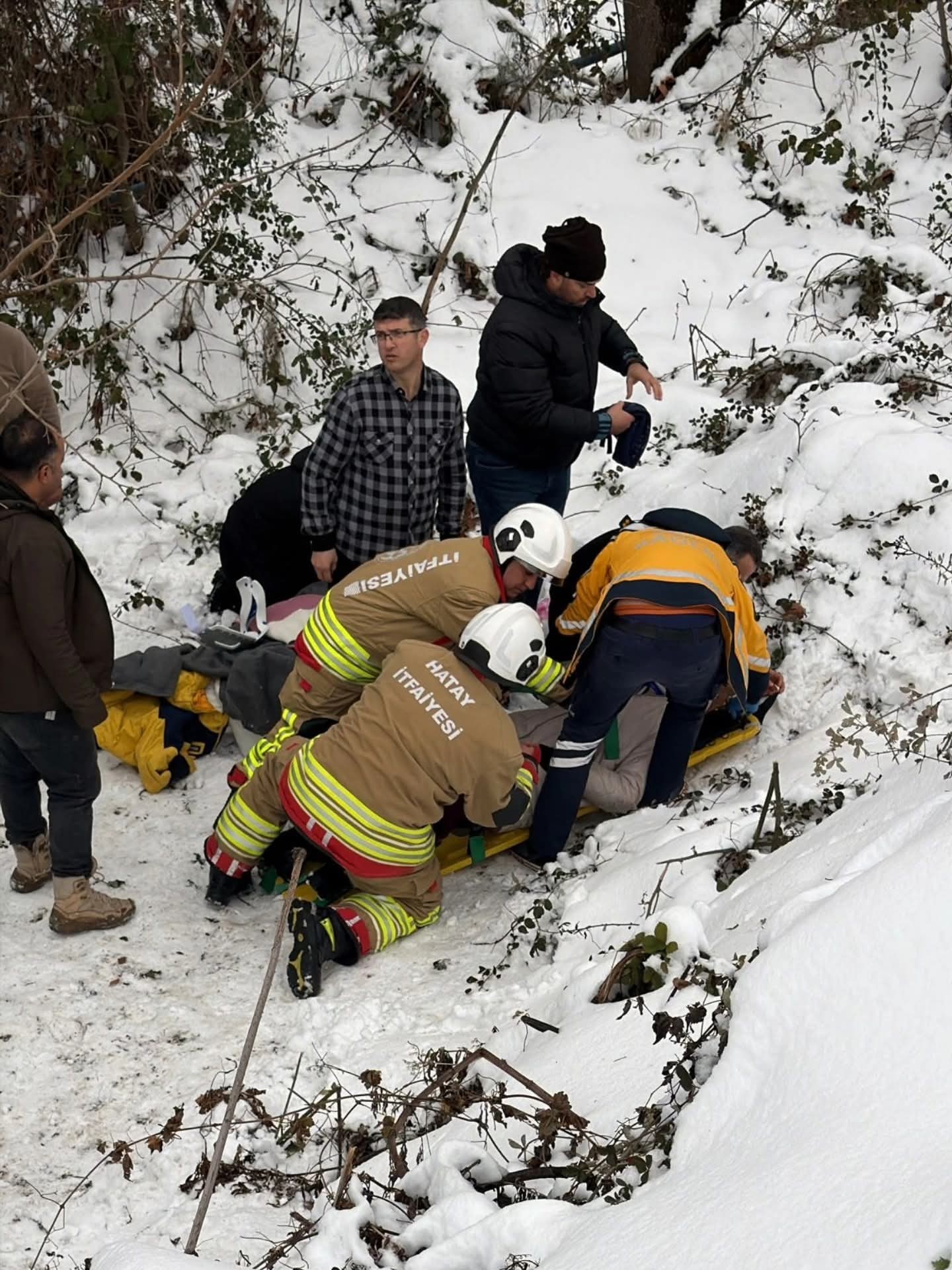 616847021 10163728520983996 384197028641984960 N