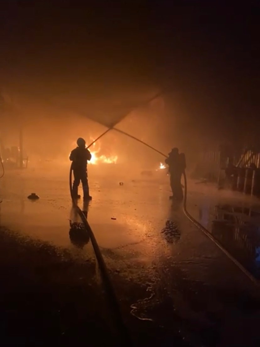 621812909 18310641964302183 4047993078049356669 N