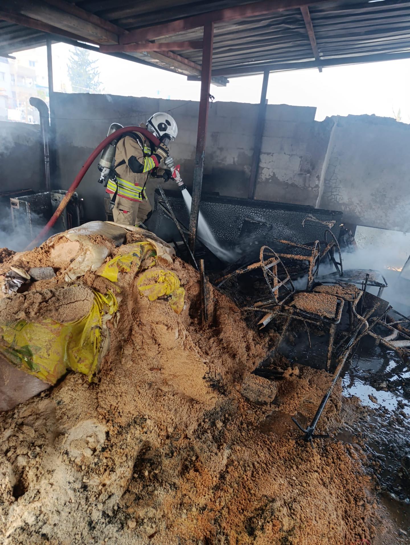 623384529 18311260735302183 7128694547774831941 N