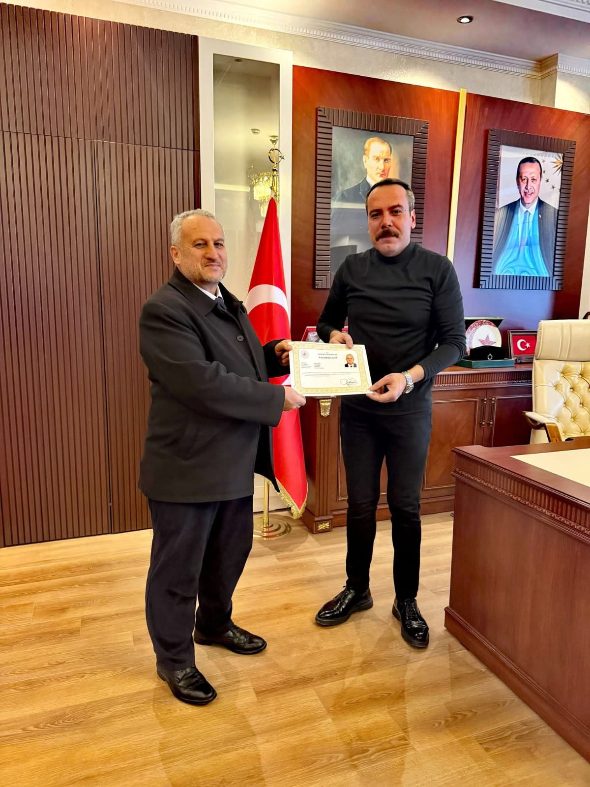 78B985D2 E2F9 4442 98Dc F08F2B101C25