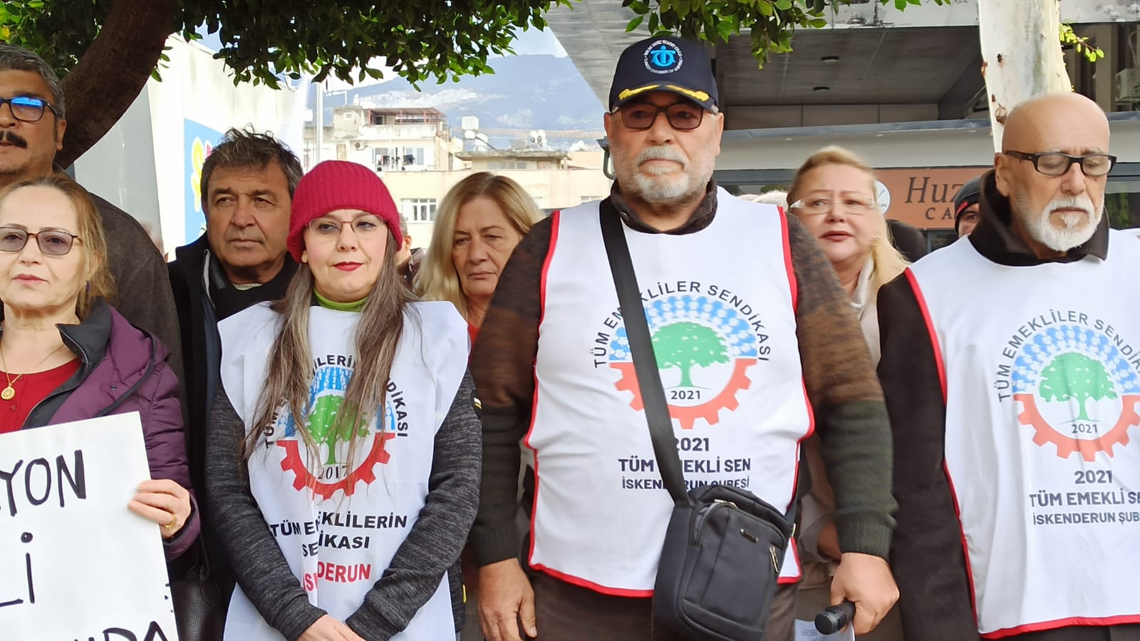 Emekliler Eylemde (2)