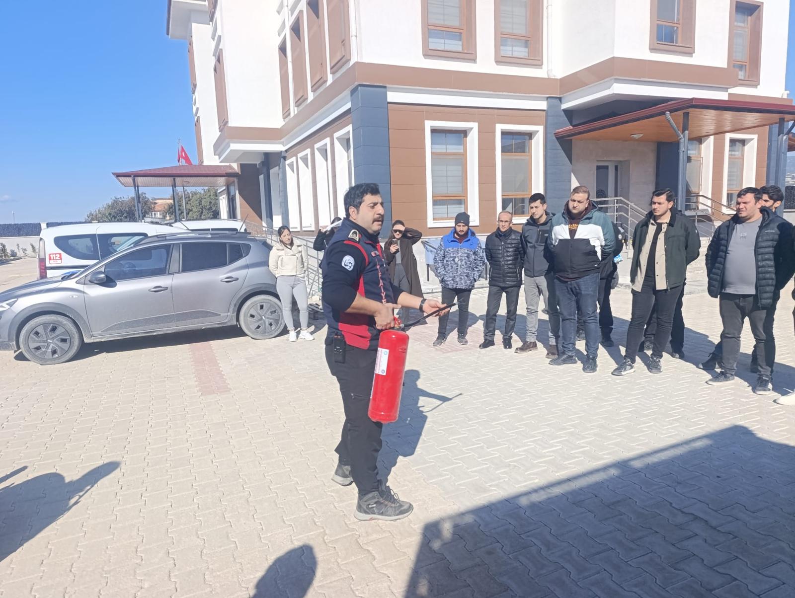 Emnilette Yangin Takikati (7)