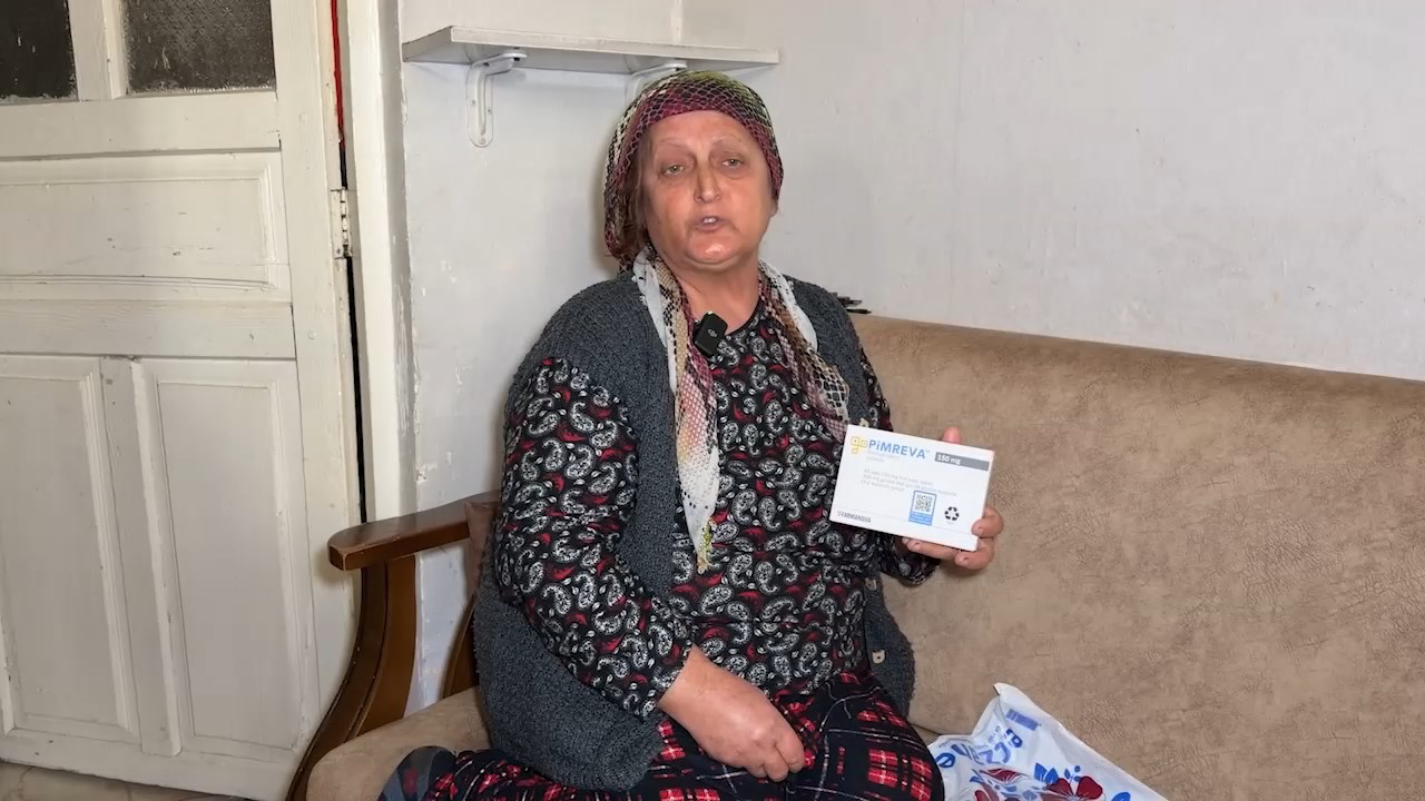 Ilaç Isteyen Kadın.mp4 Snapshot 01.04.840