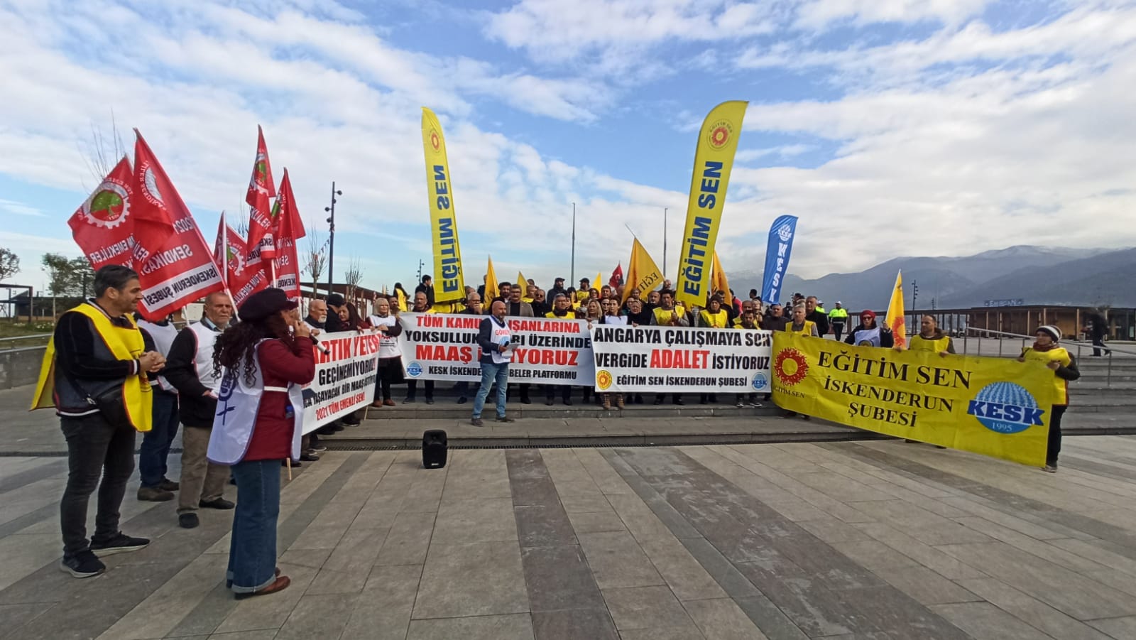 Kesk Yuruyus Eylemi (6)