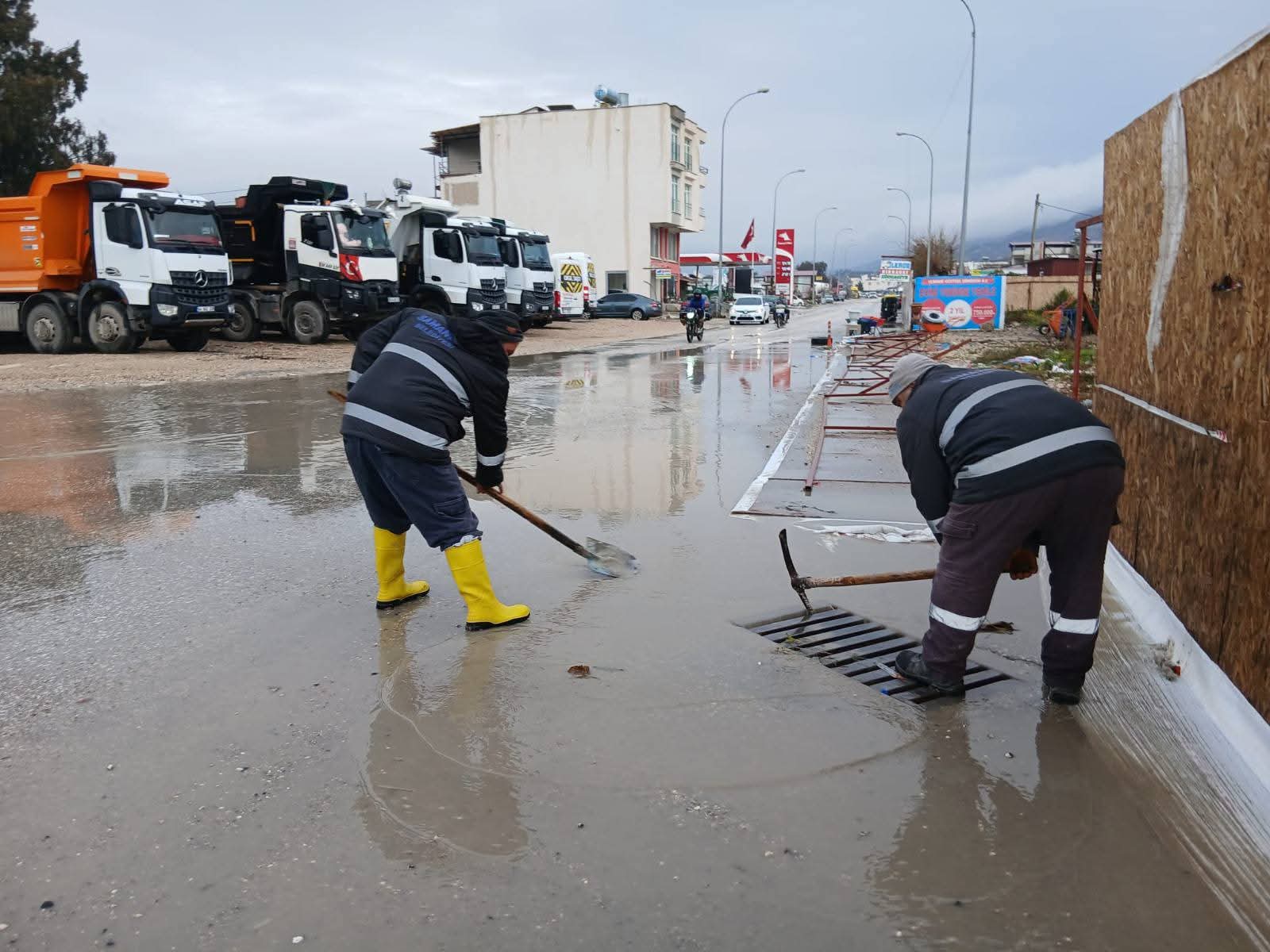 Samandagde Ekipler Sahada (3)