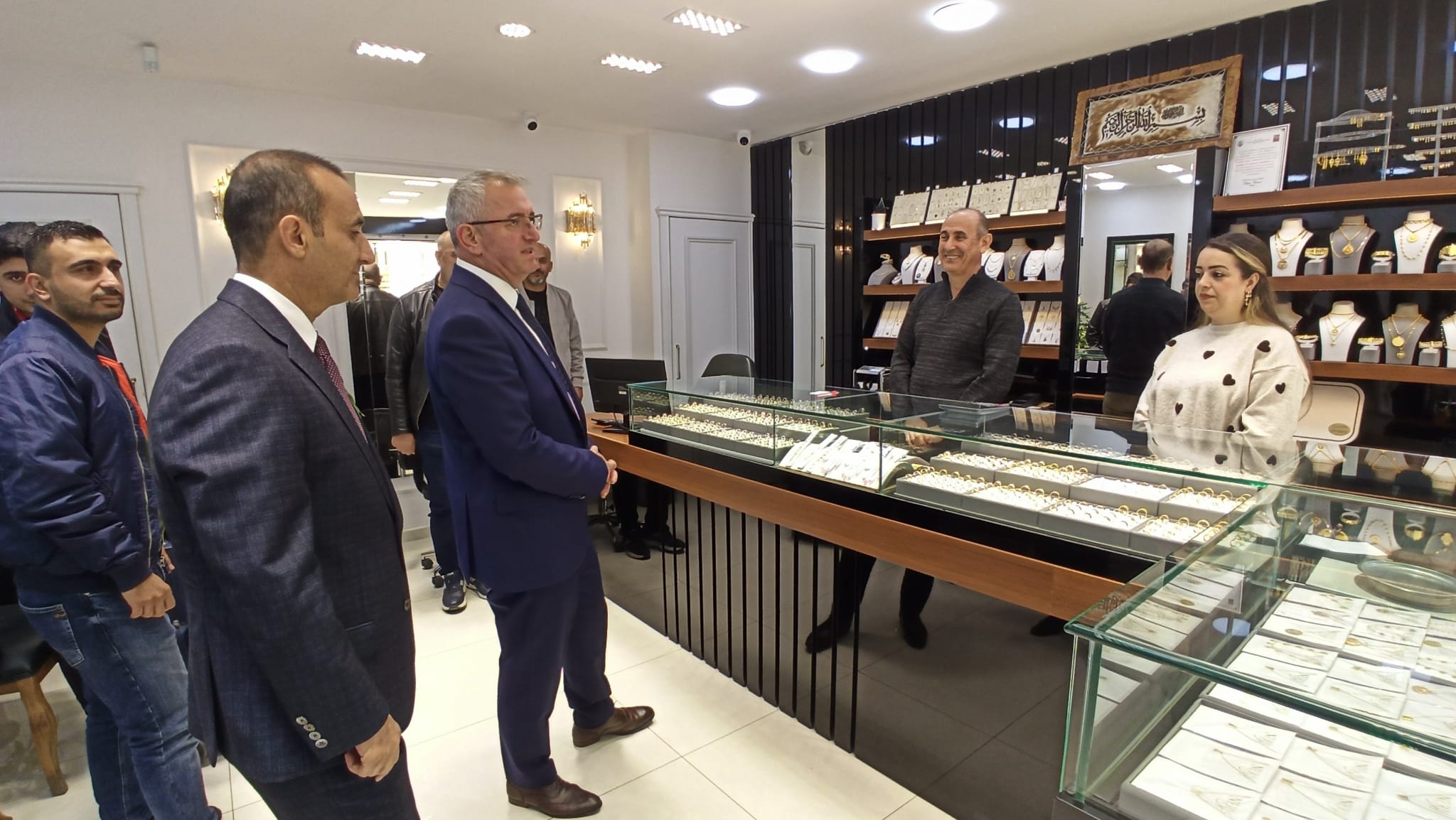 07Db1F38 F612 4700 A761 B217Fbe5A38B