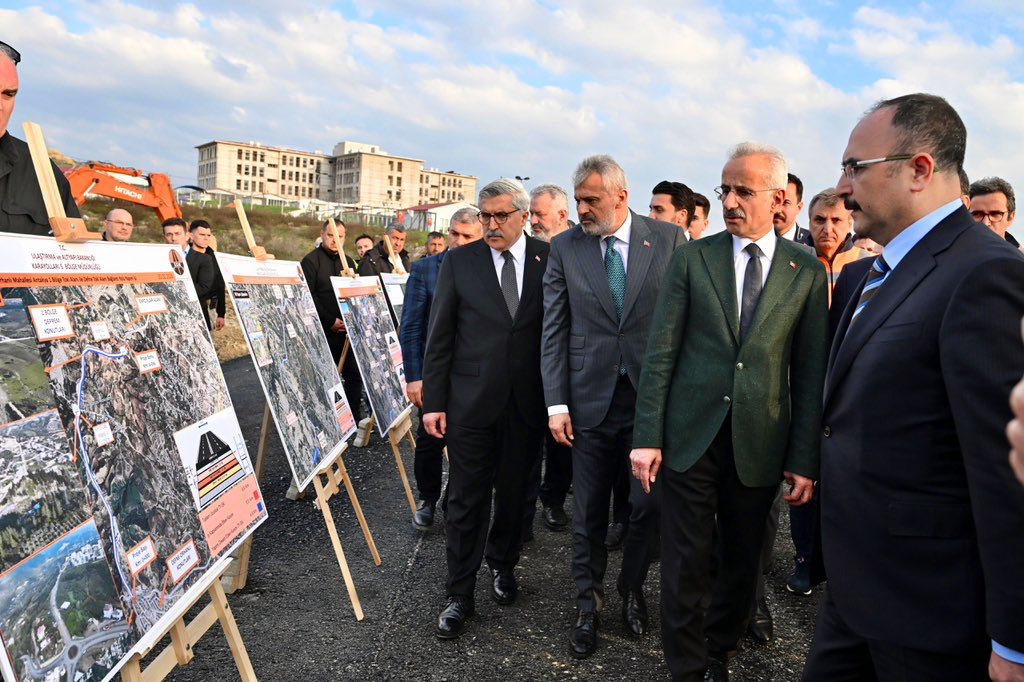 639904283 1414772130443118 6603572081348725491 N