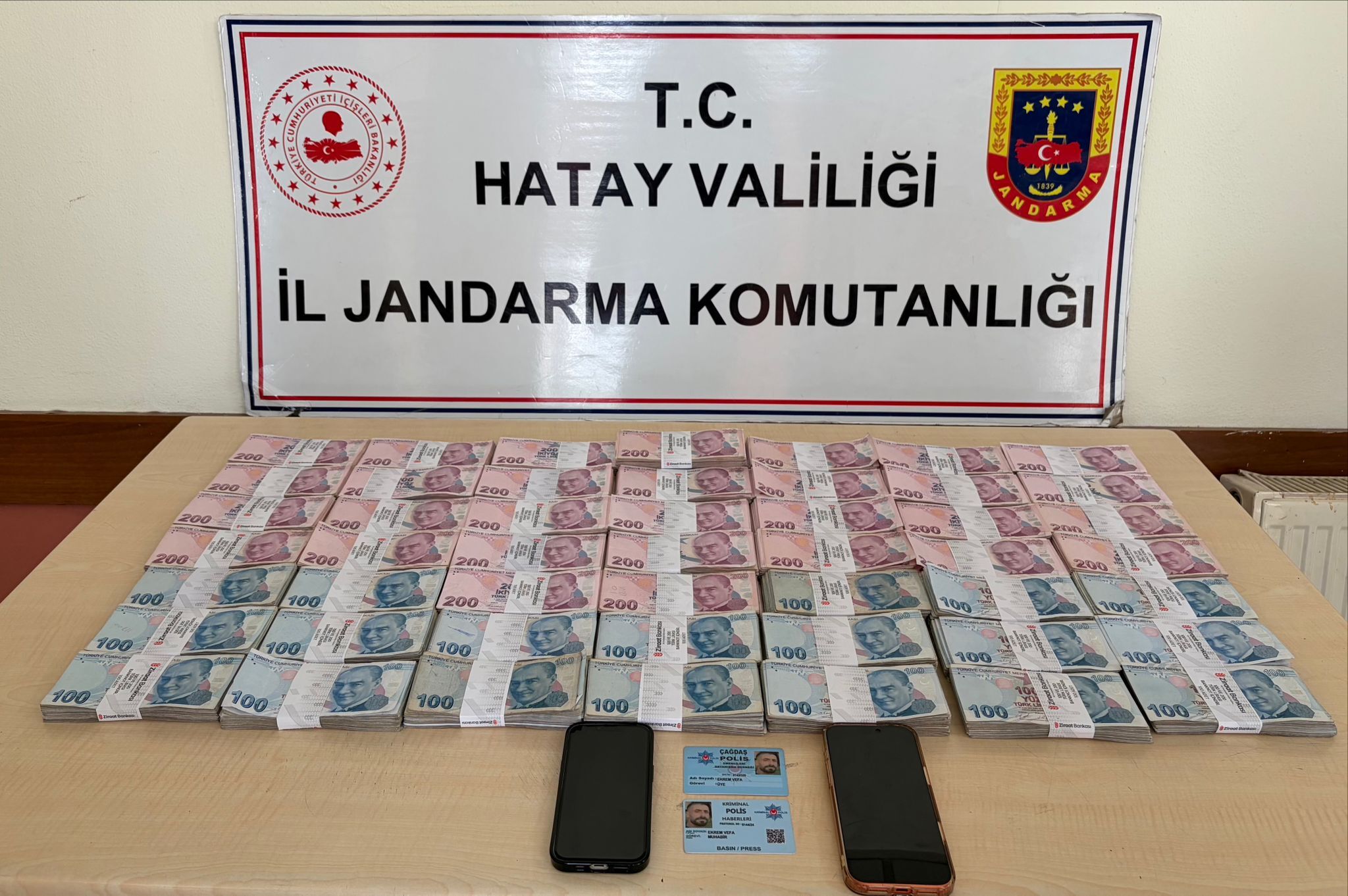 7F584E4A 8E15 488B 95B7 E2567B20616C