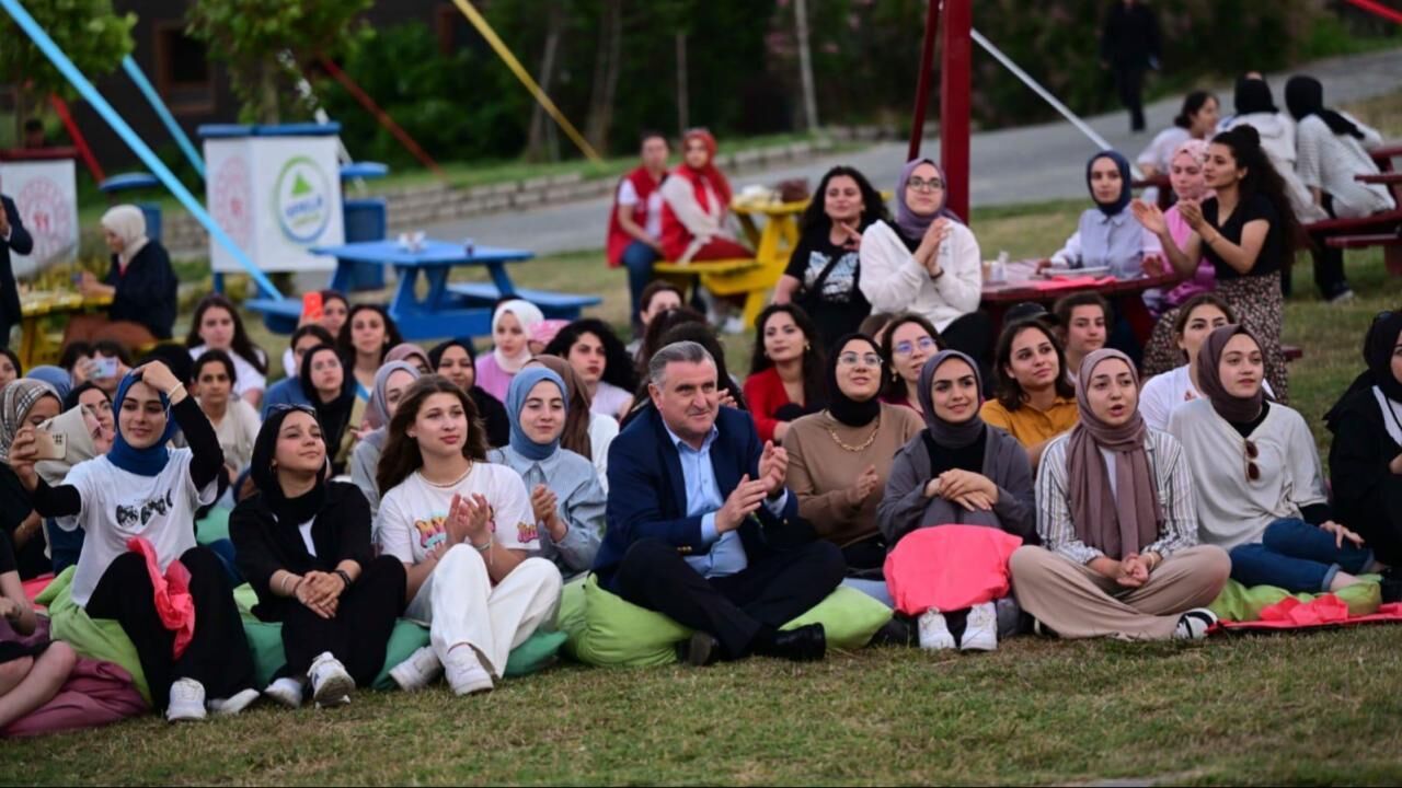 A9Beab46 664A 46D6 9Ed1 5Cf5F3015E60