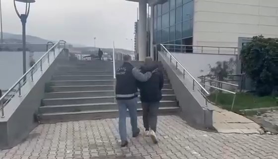 Adam Oldurmeden Araniyordu (1)