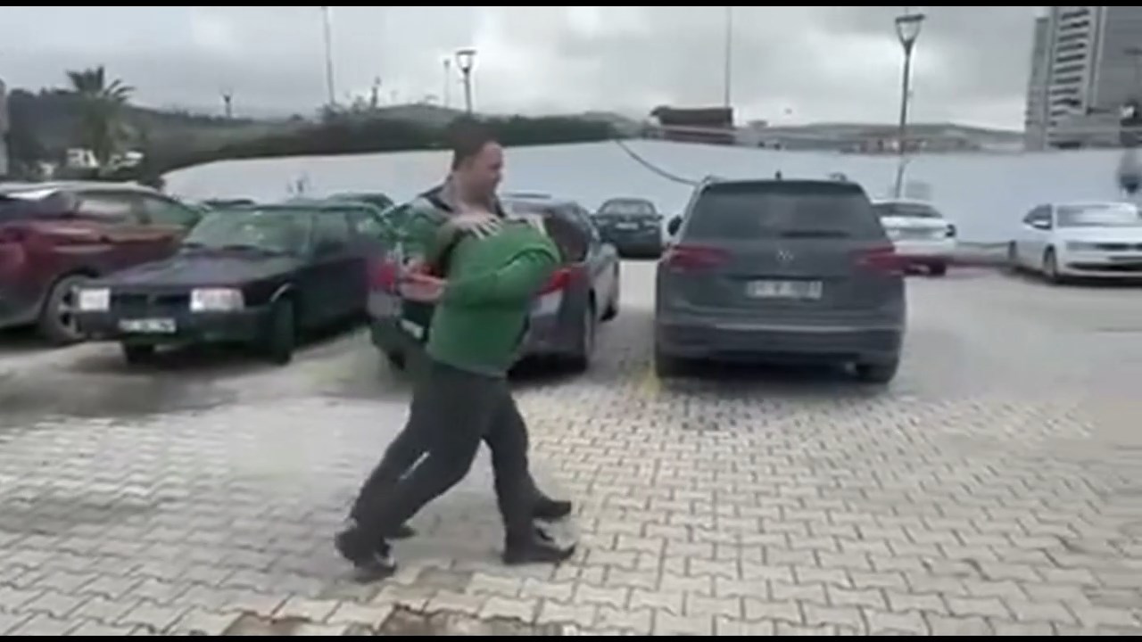 Aranan Bes Sahis (1)