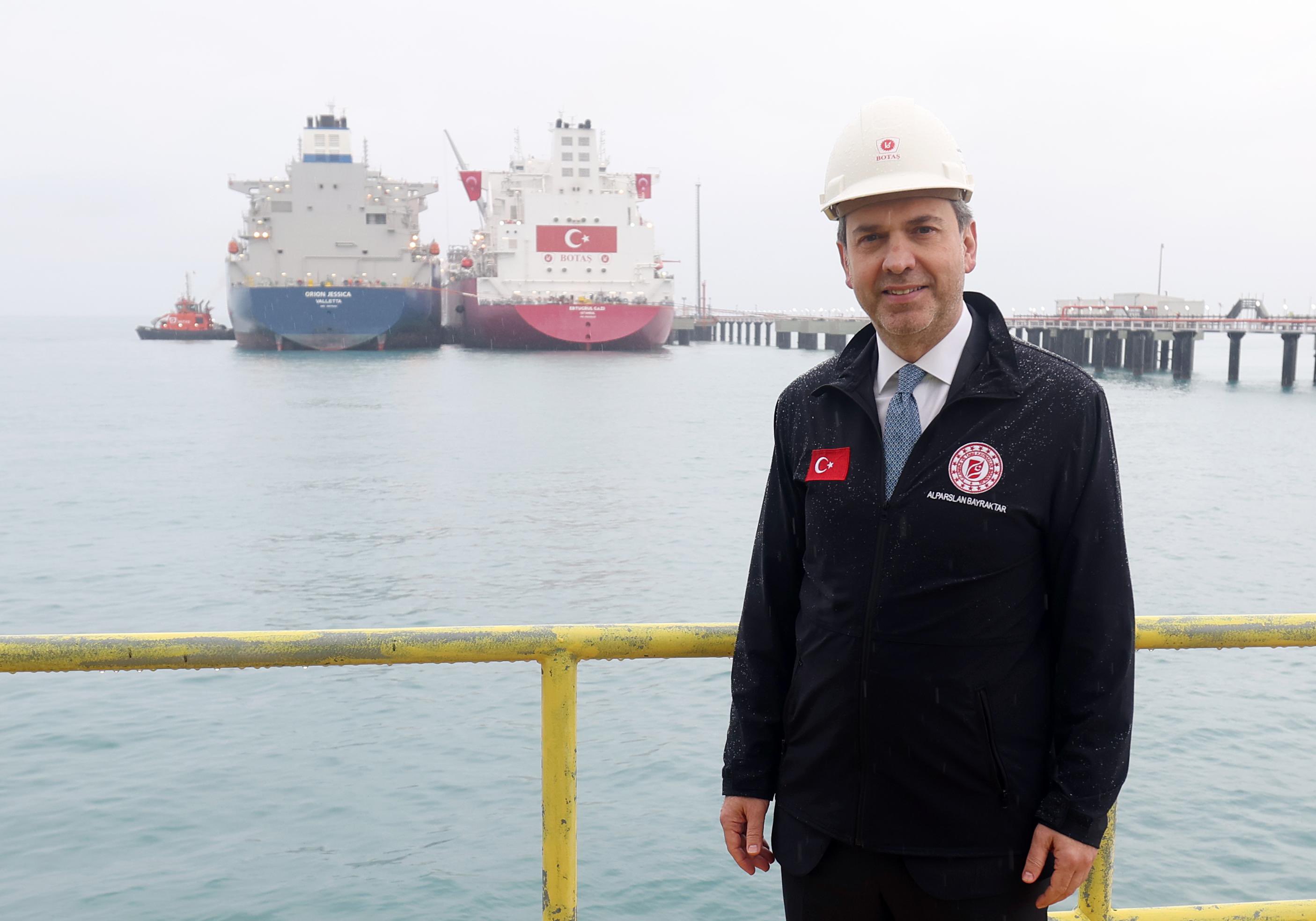 Bakan Bayraktar Botas (4)