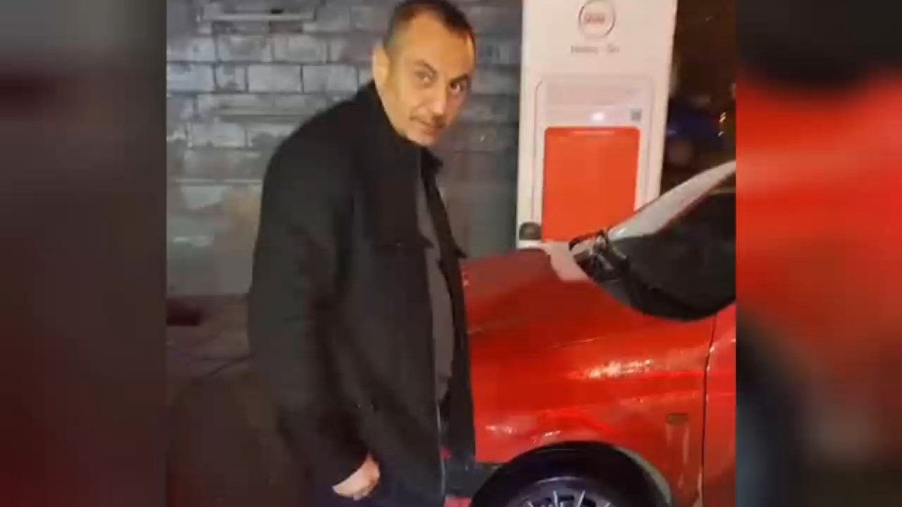 Cukurlar Lastik Patlatiyor.mp4 Snapshot 00.00.040