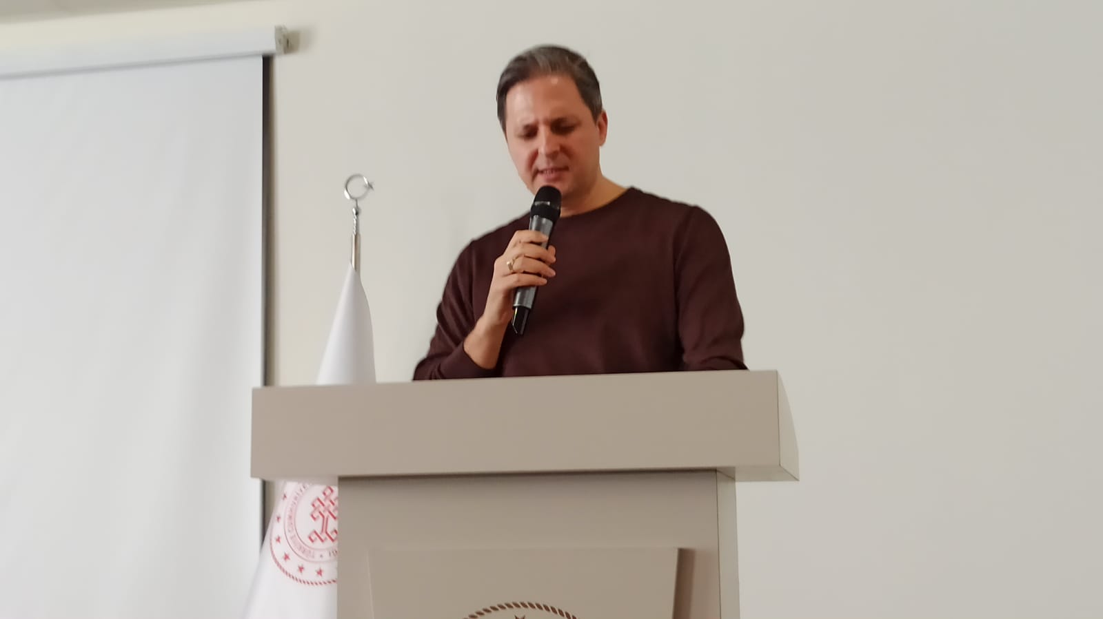 Dceca69B 8Fc6 4302 9Bc4 5D22D22Ba644