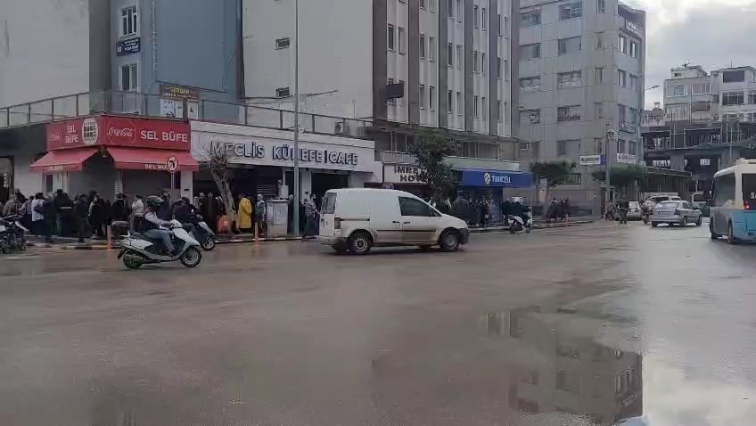 Ramazan Yardimi Kuyrugu (3)