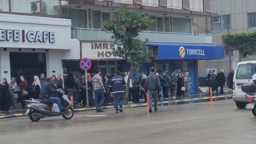 Ramazan Yardimi Kuyrugu (4)