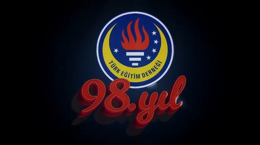 Ted Doksan Sekiz Yasinda (8)