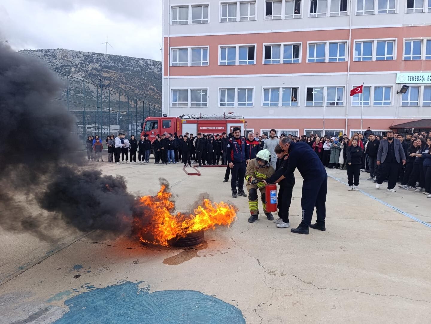 Yangin Tatbikati (1)