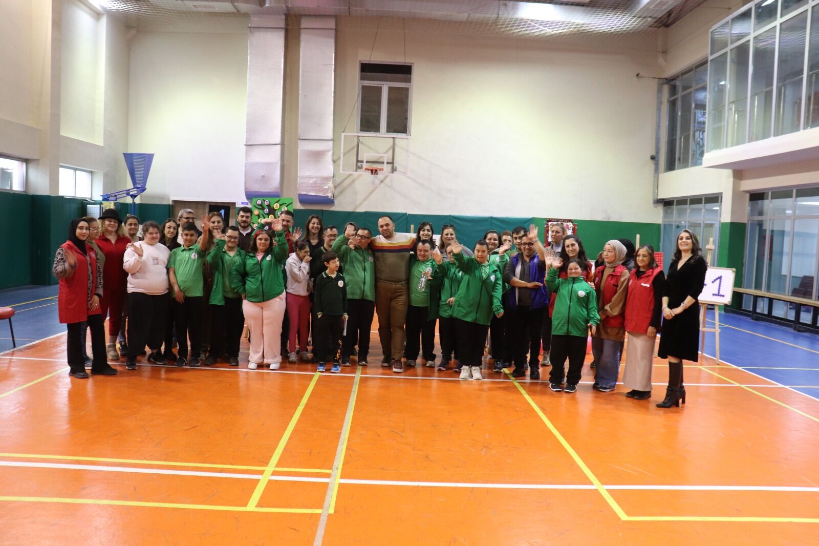 15C425E1 7351 4641 8Fb8 64Eea51Ca019