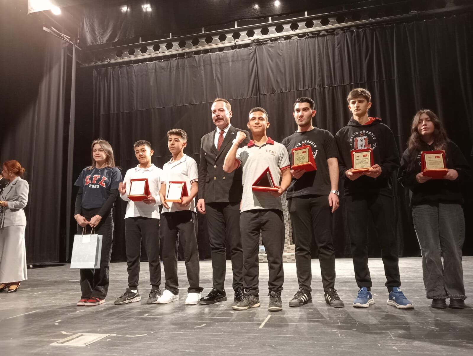 644D1C94 B73E 4Ee2 8318 B3Fe903Ffbd6