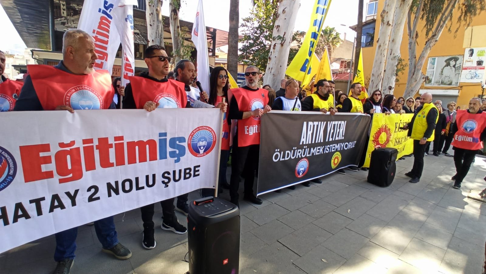 Egitimciye Saldiri Protestosu (3)