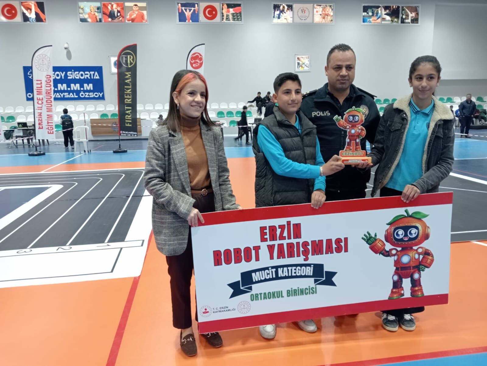 Erzin Robot Yarisi (5)