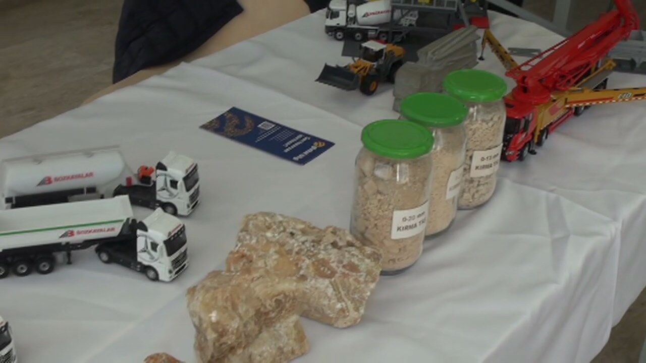 Fuar Taşocağı.mp4 Snapshot 00.07.449