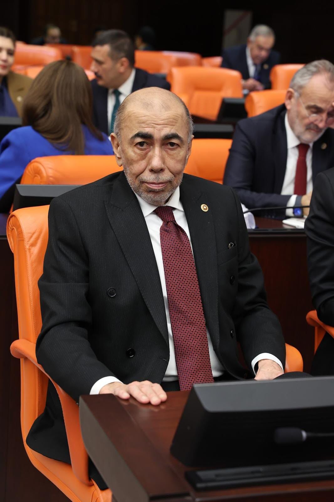 G Lkg Mg W Y A A G C D