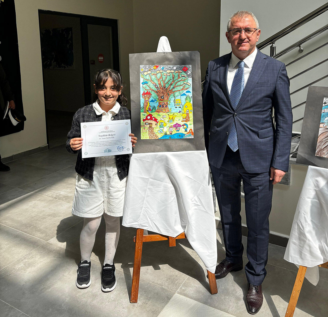 Genclik Merkezi Resim (1)