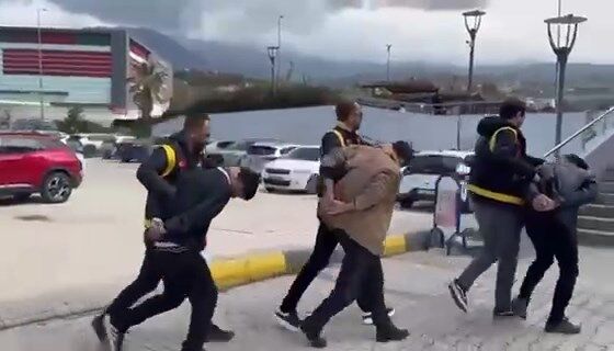 Iki Ilcede Aranan Sahislar Yakalandi (5)