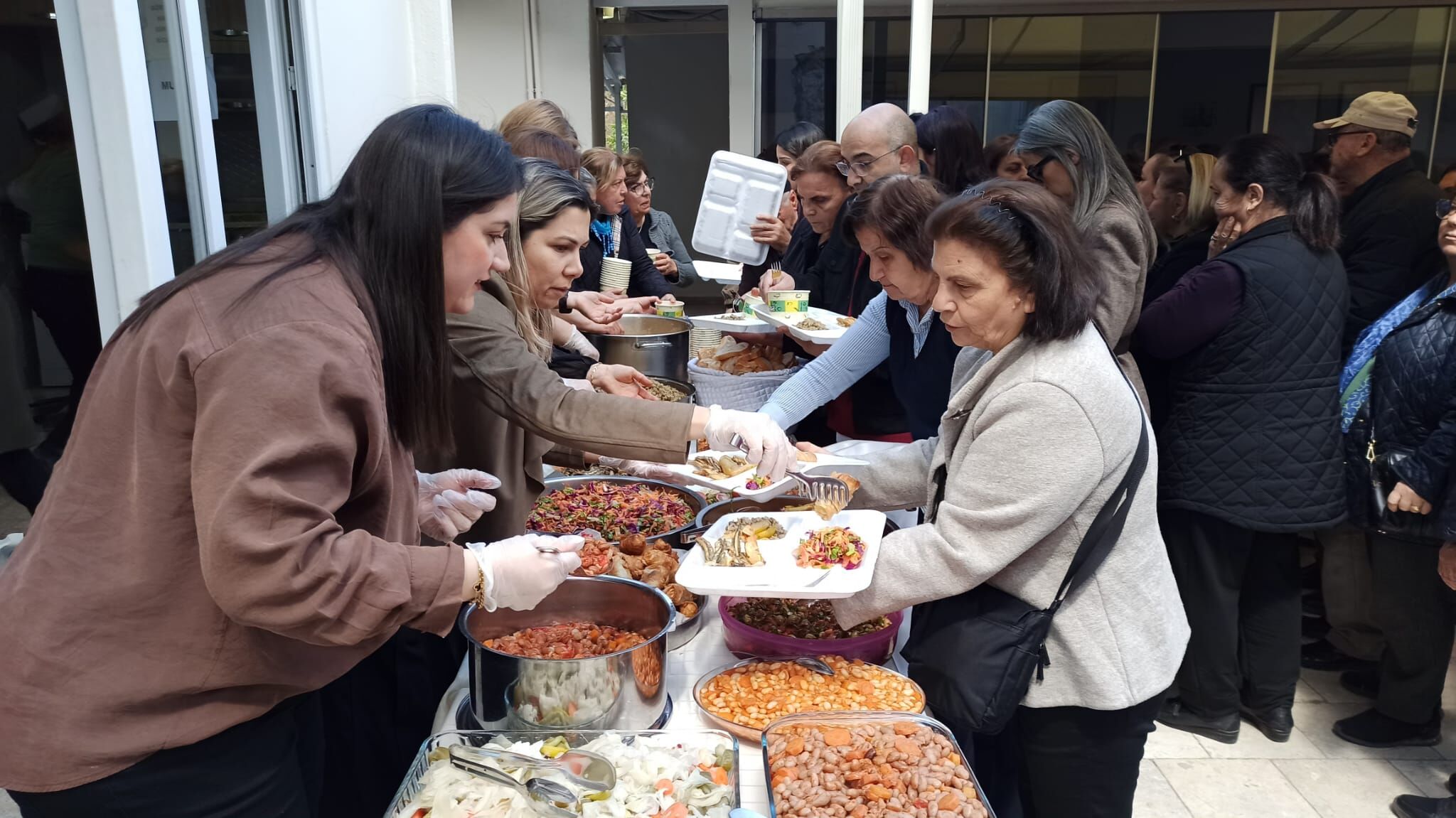 Kilisede Oruc Yemegi (6)