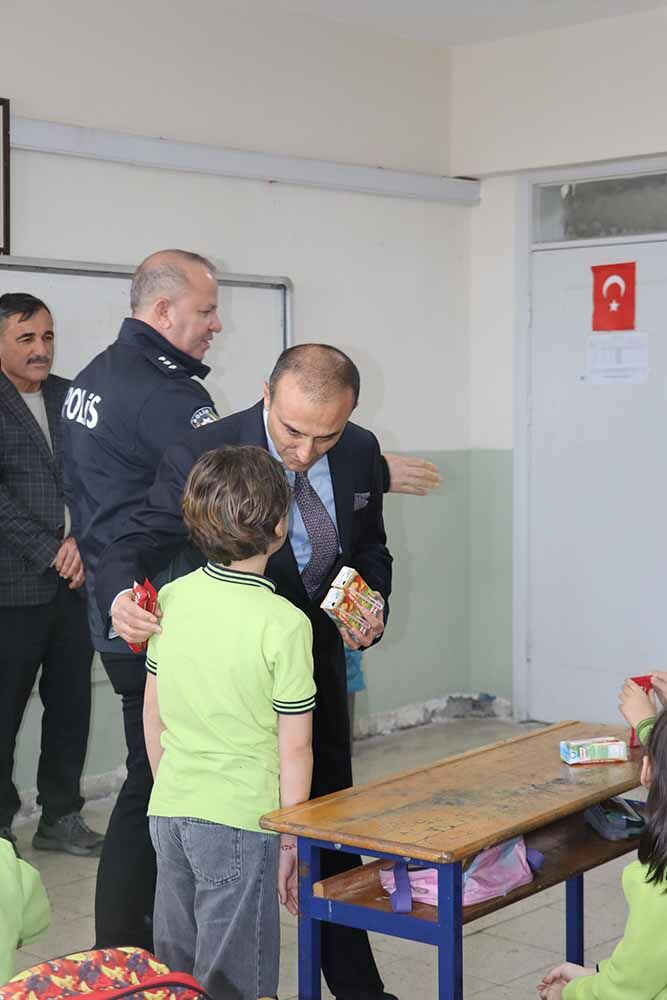 Ogrenciler Davet Etti (2)