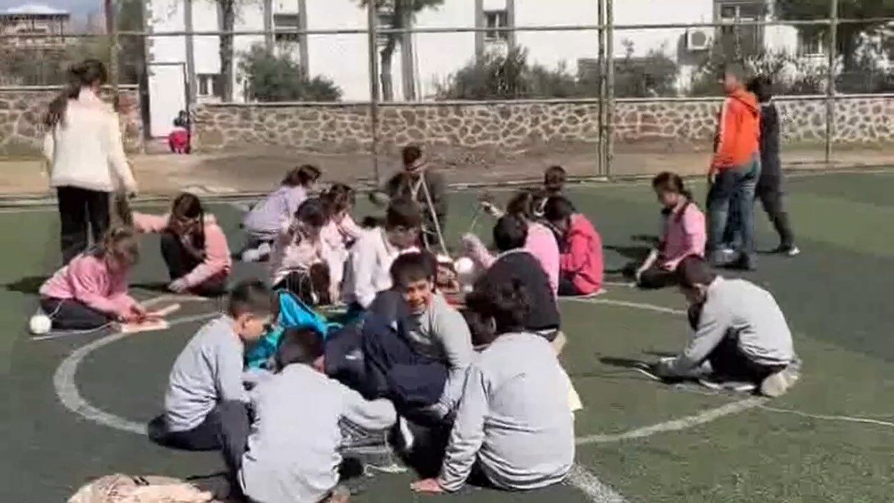 Ortaokulda Dokuma.mp4 Snapshot 00.09.849